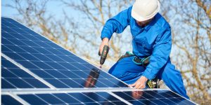Installation Maintenance Panneaux Solaires Photovoltaïques à Theza
